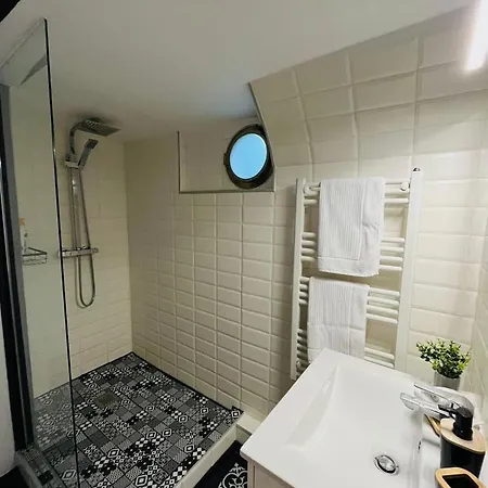 Peniche Climatisee - Stade Toulousain * 圖盧茲